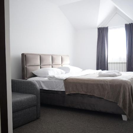 Hotel Tiski Cvet Novi Bečej Eksteriør billede
